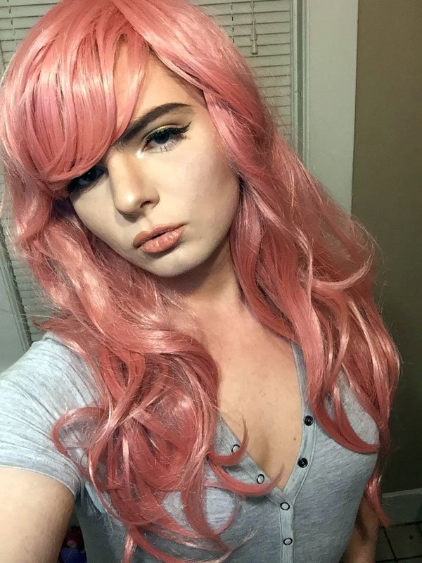 Boys Dressed as Cute Girls Photo Gallery