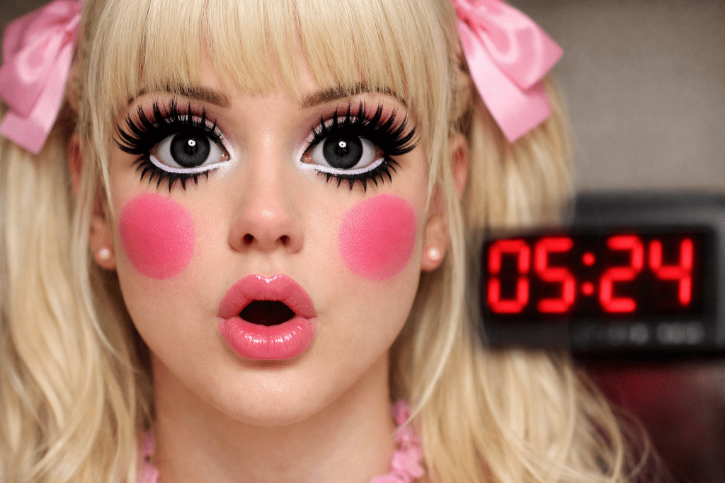 Dollification Training (Plastic & Pretty)1