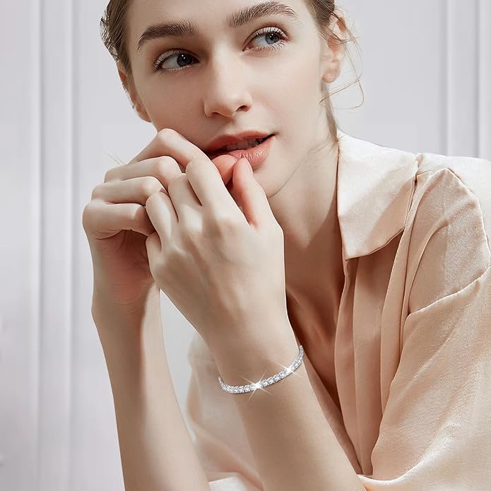 Feminine Tennis Bracelet